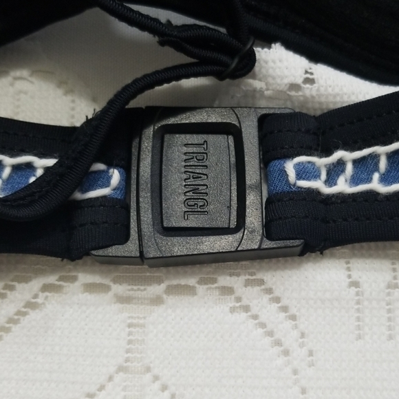 30T Triangl 2-Tone crochet top, various sizes - Picture 3 of 4